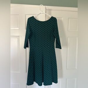 Leota green stretchy dress